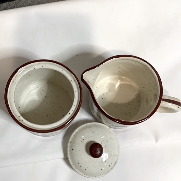 Vintage…Phil Papel Sugar Bowl & Creamer Set.. - Picture 2 of 6